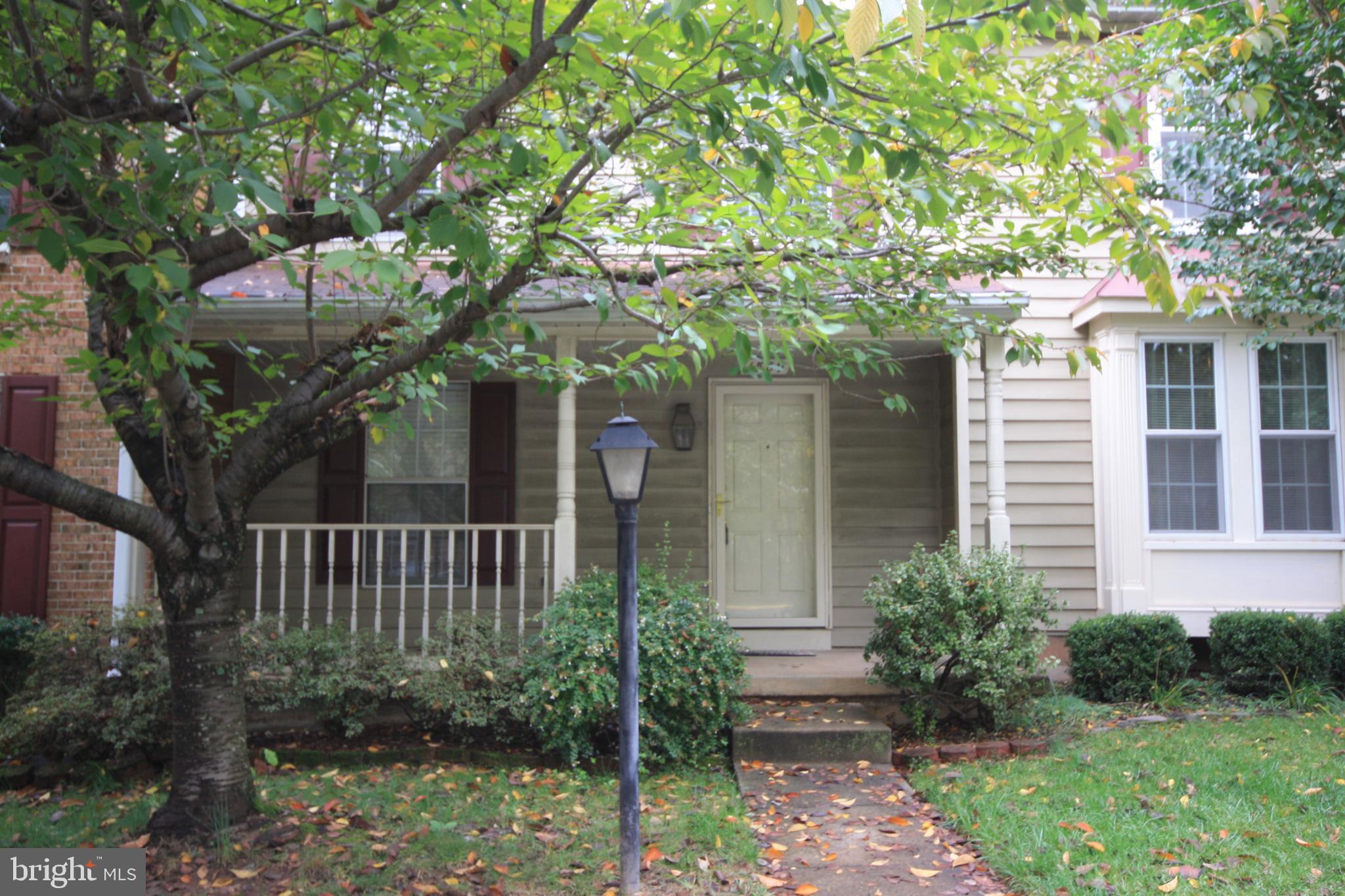 1589 AUTUMN RIDGE CIR