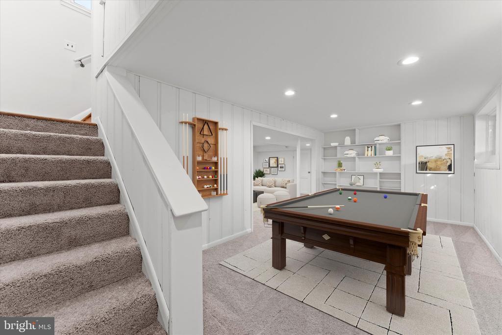 7407 Fairchild Dr