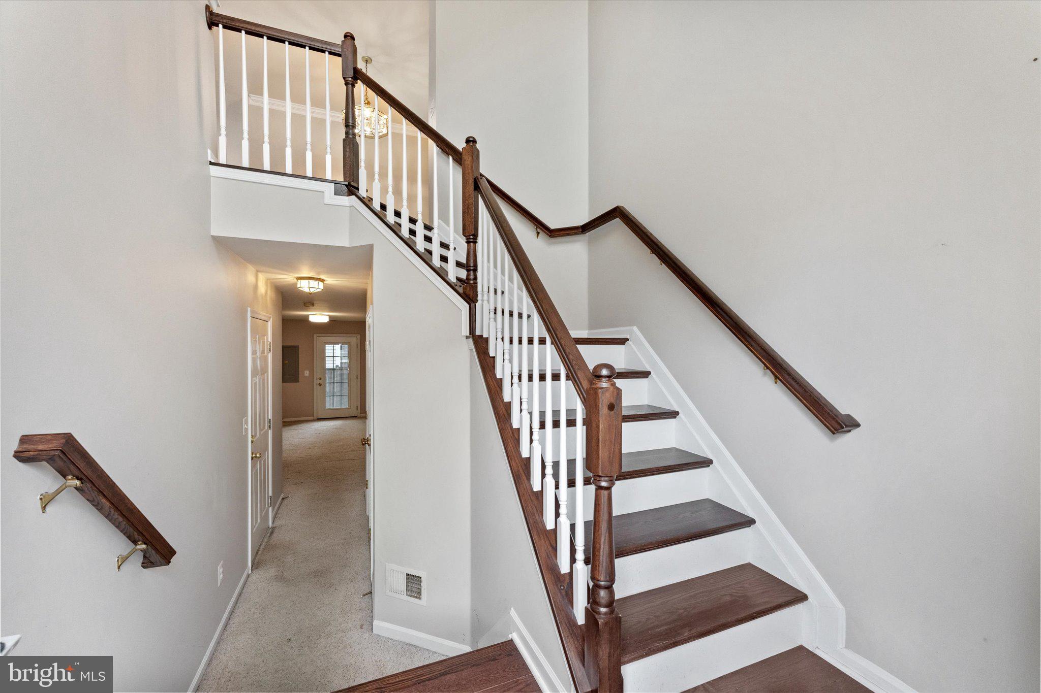4112 Hazelwood Ct