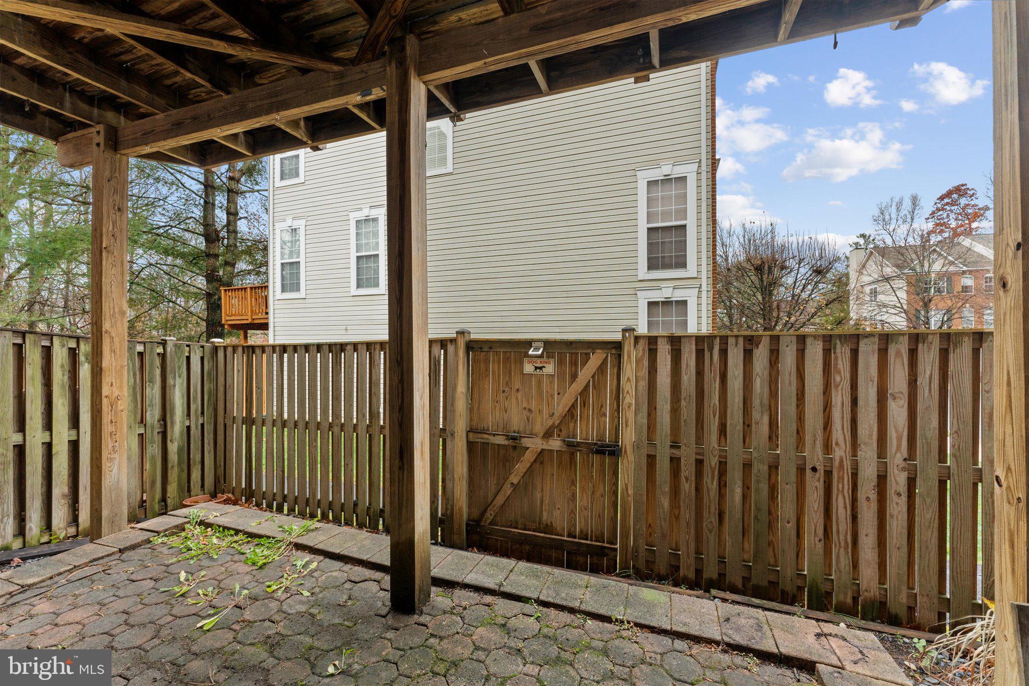 4112 Hazelwood Ct