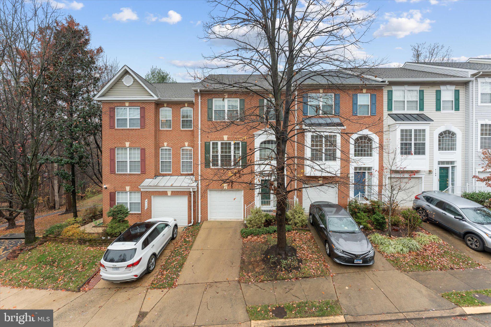 4112 Hazelwood Ct