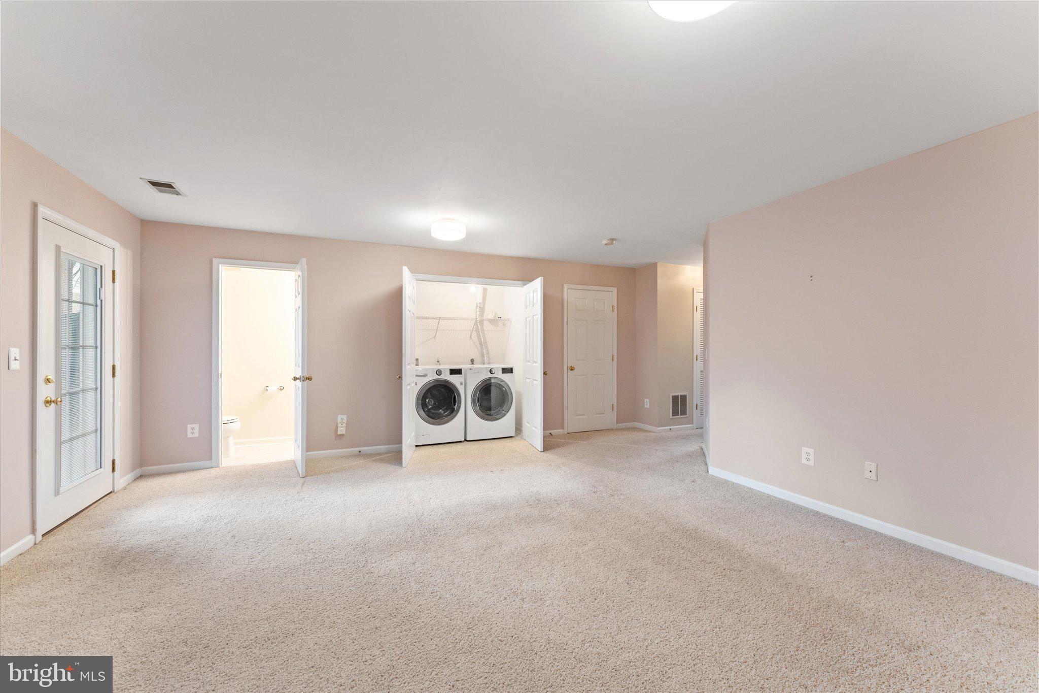 4112 Hazelwood Ct