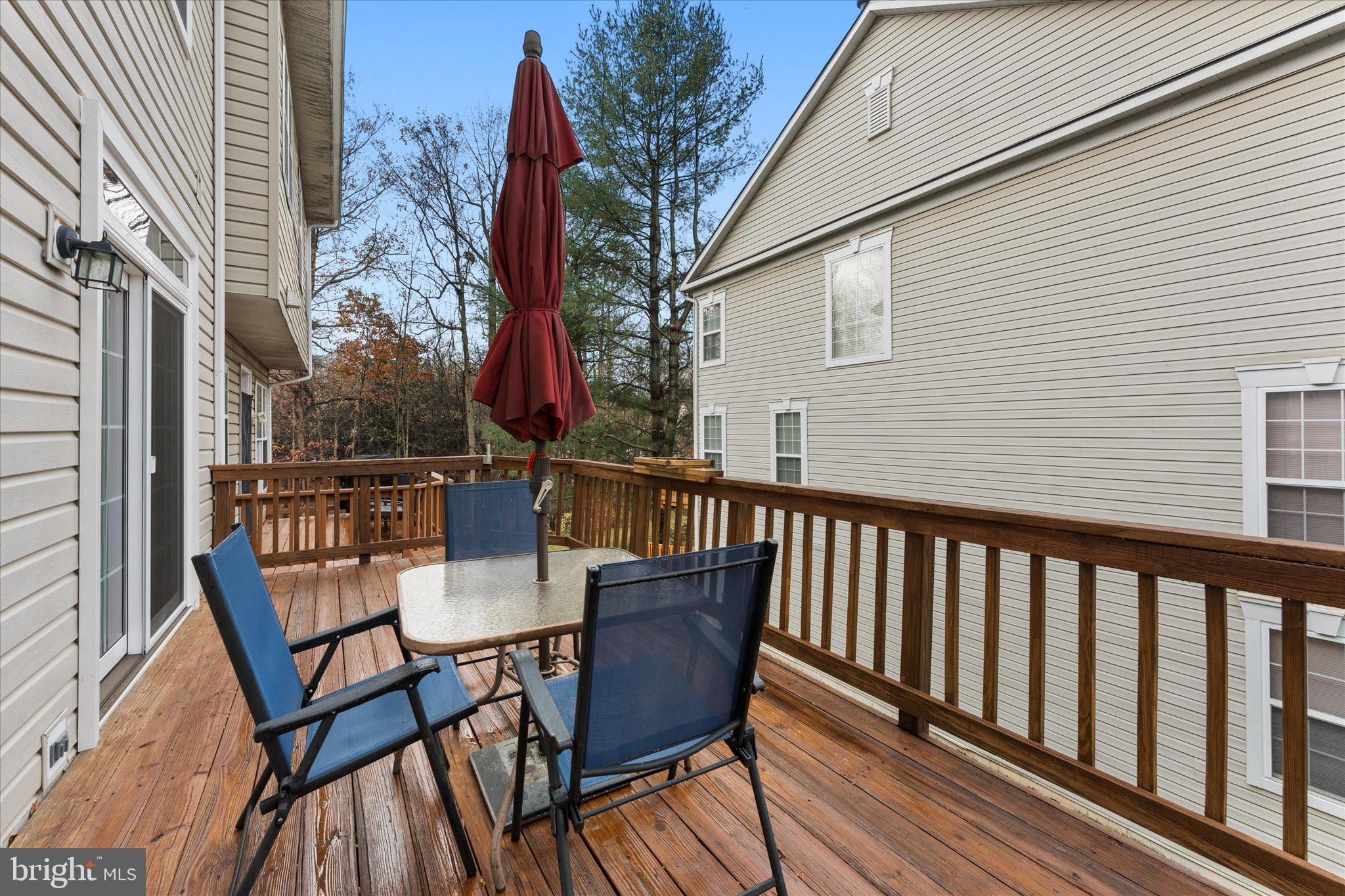 4112 Hazelwood Ct
