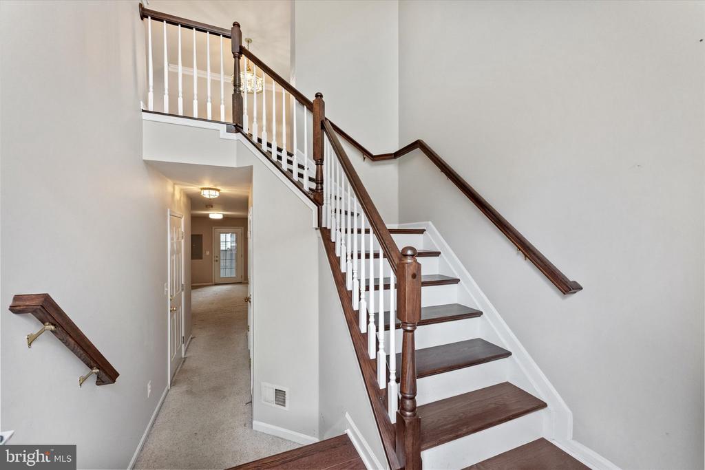 4112 Hazelwood Ct