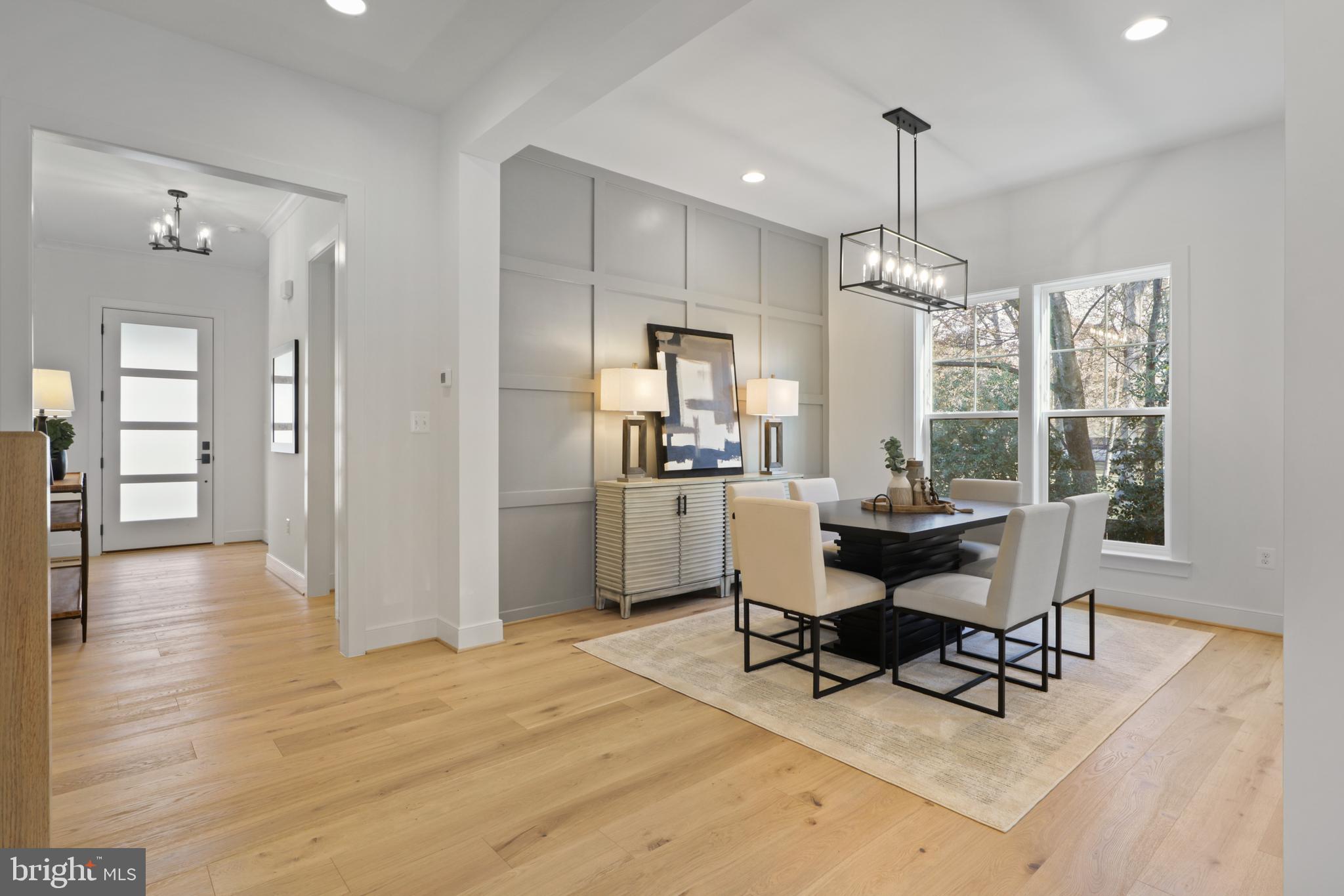 1914 Cherri Dr