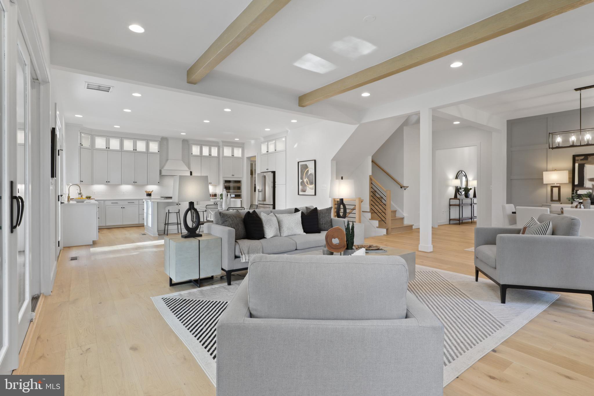 1914 Cherri Dr