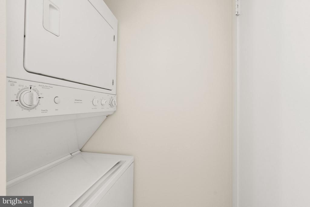 12159 Penderview Ter #901