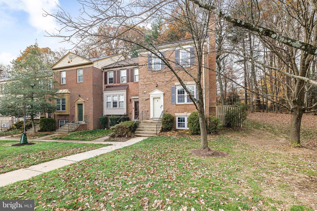 10448 MALONE CT