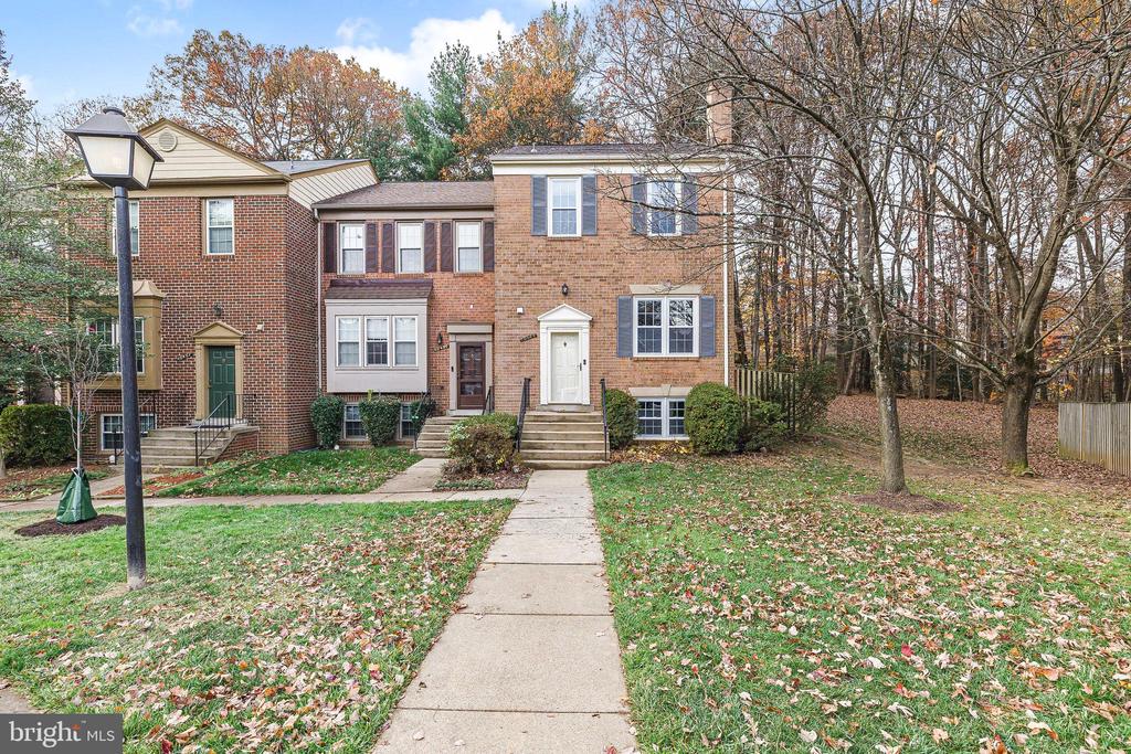 10448 MALONE CT