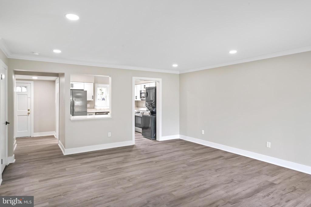 14463 COOL OAK LN