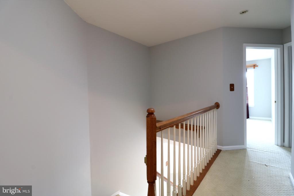 13394 BURROUGH FARM DR