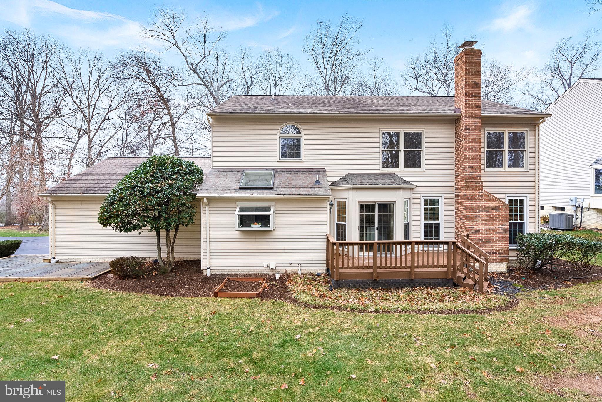 1283 Shaker Woods Rd