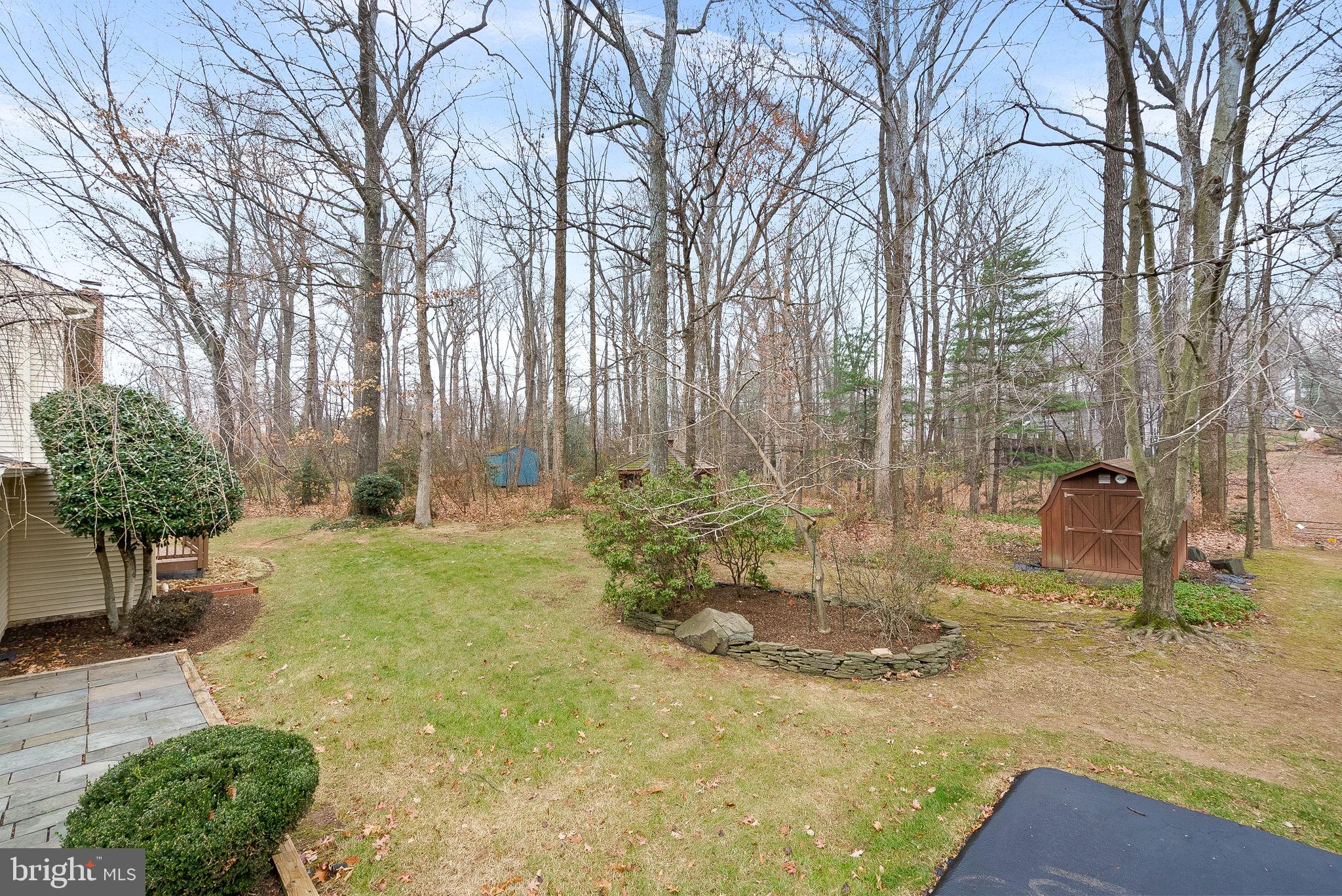 1283 Shaker Woods Rd