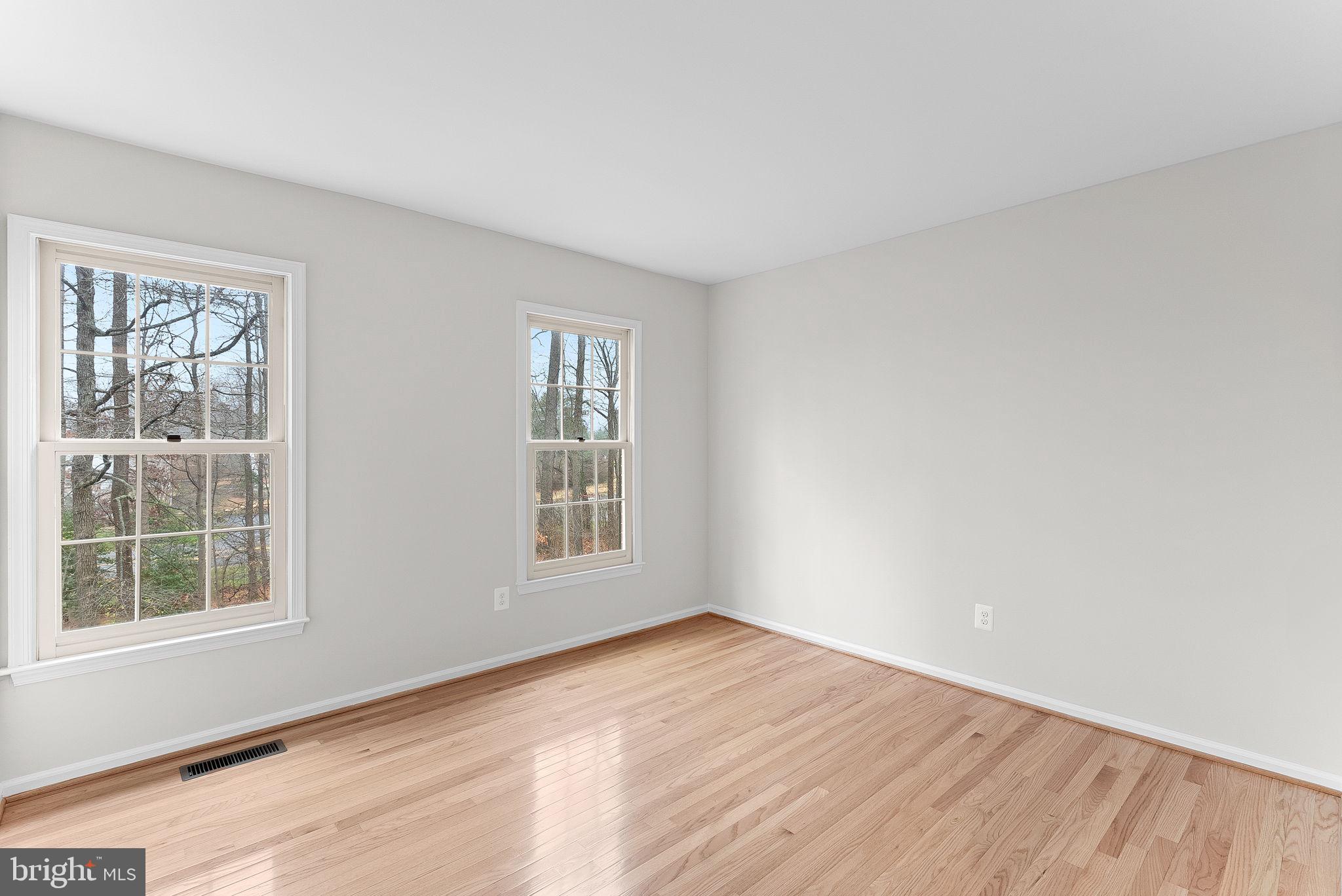 1283 Shaker Woods Rd