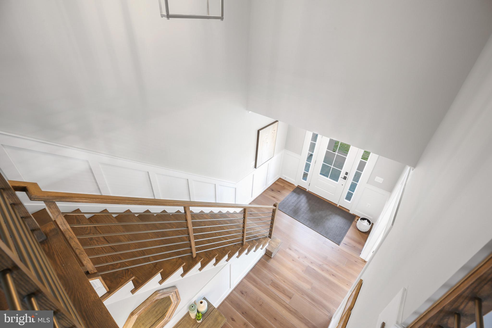 2423 Jackson Pkwy