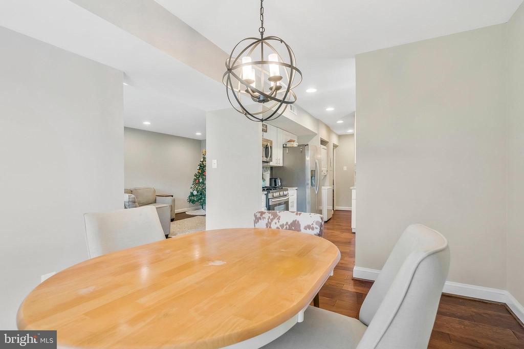 2014 Colts Neck Rd #8/11b
