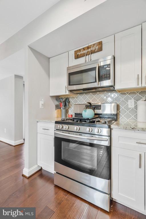 2014 Colts Neck Rd #8/11b