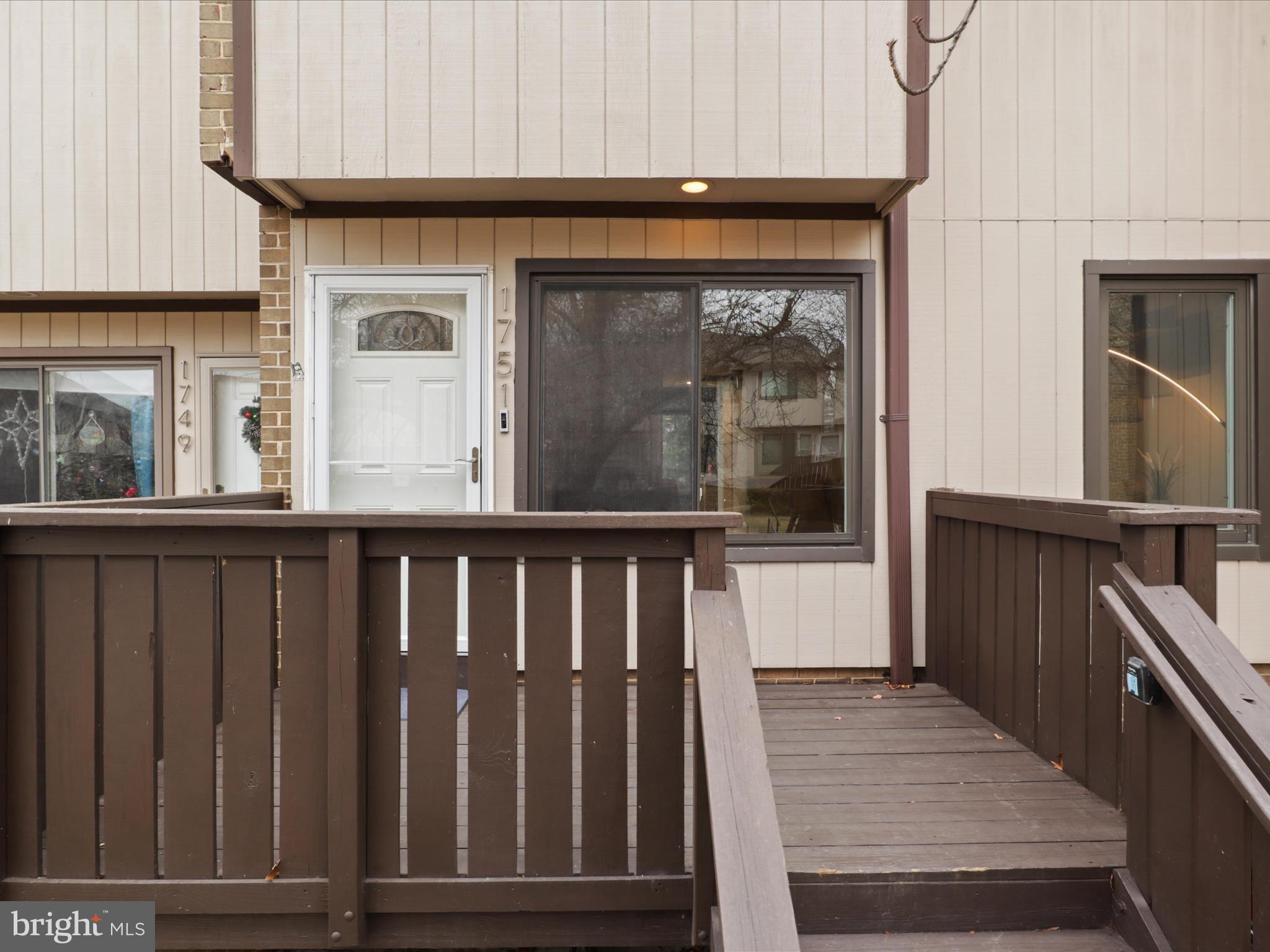 1751 WESTWIND WAY