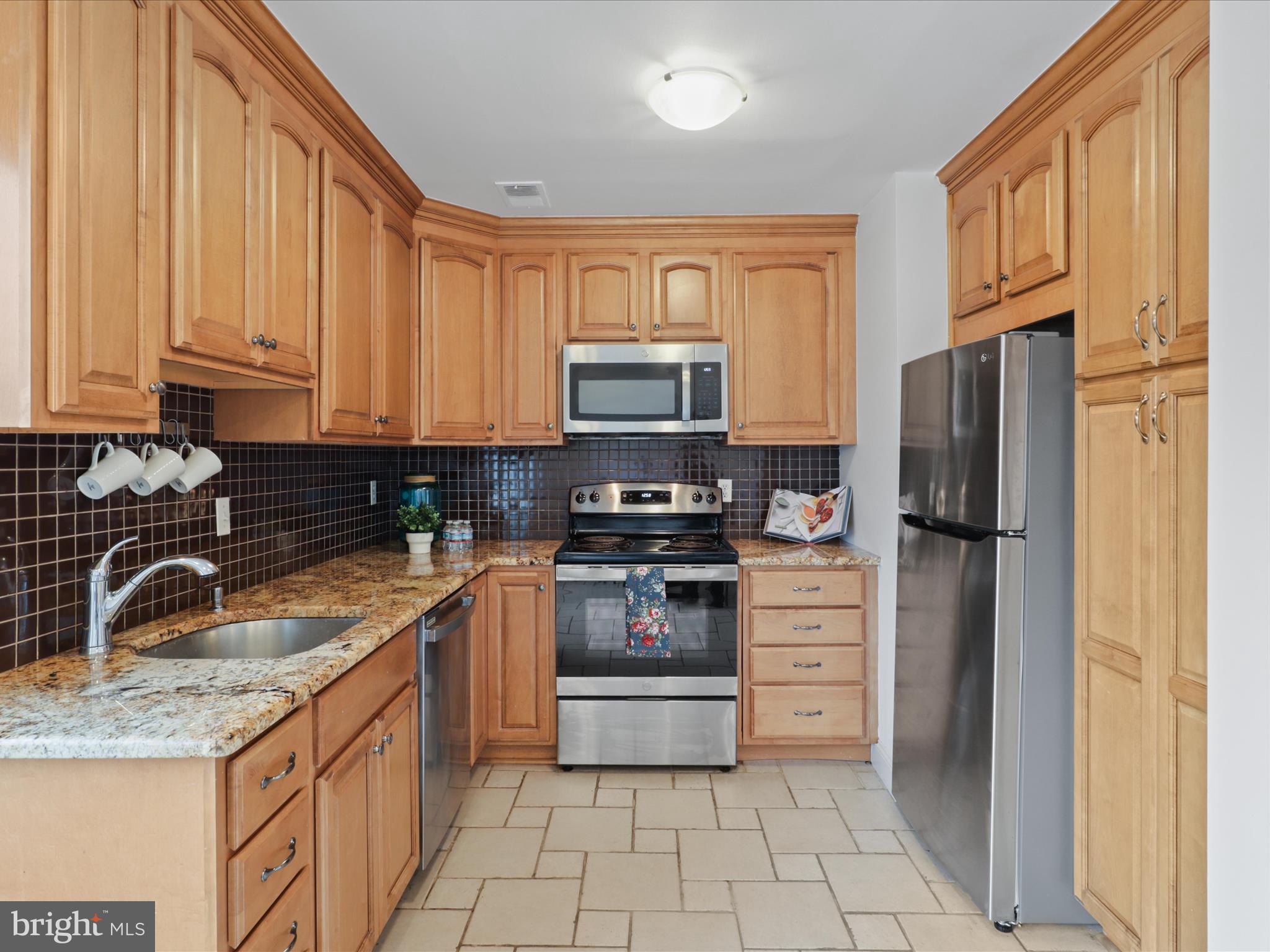 1751 WESTWIND WAY