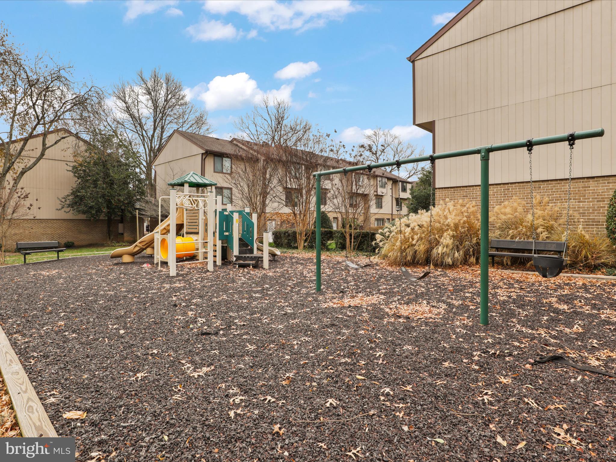 1751 WESTWIND WAY