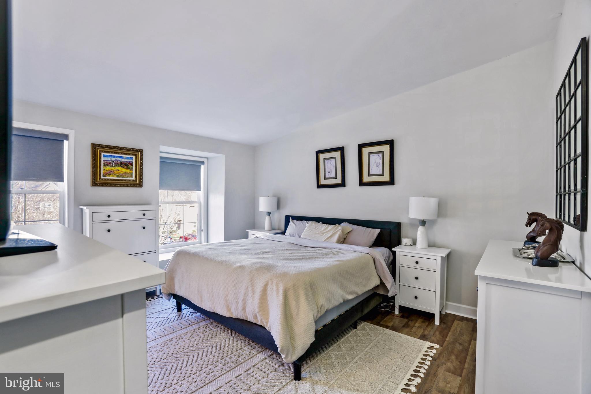 3923 Green Look Ct