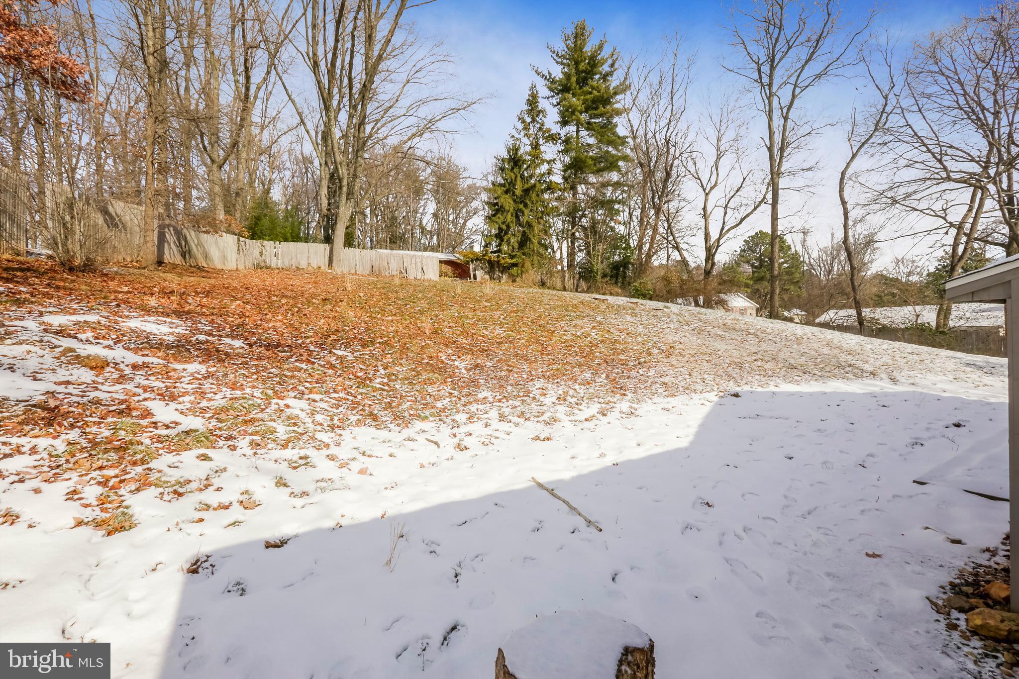 6904 Hickory Hill Rd