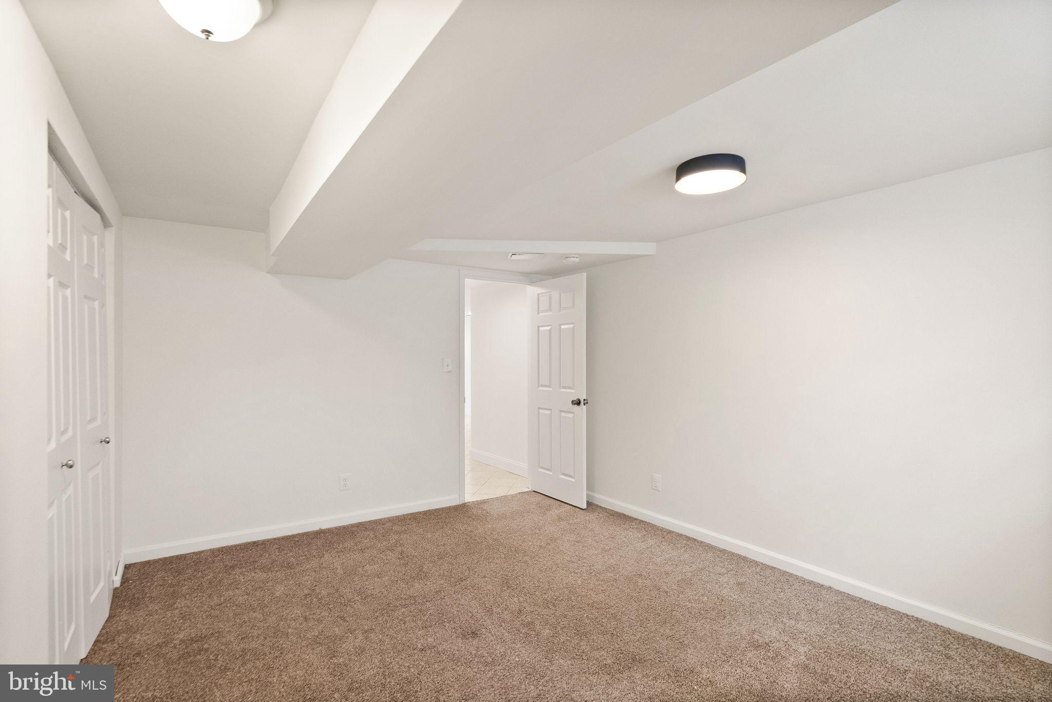 2280 Cocquina Dr