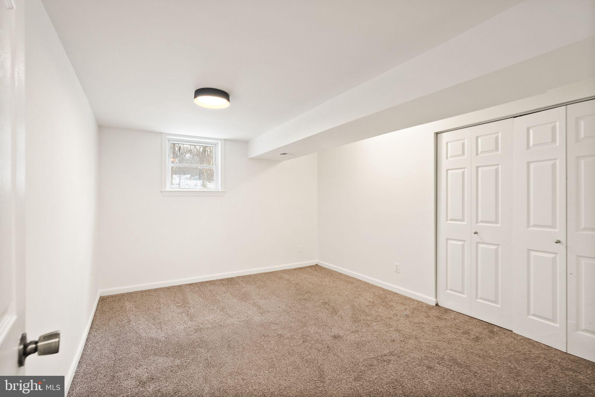 2280 Cocquina Dr