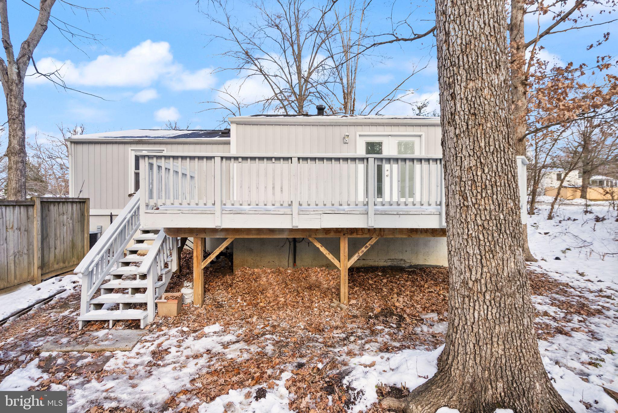 2280 Cocquina Dr