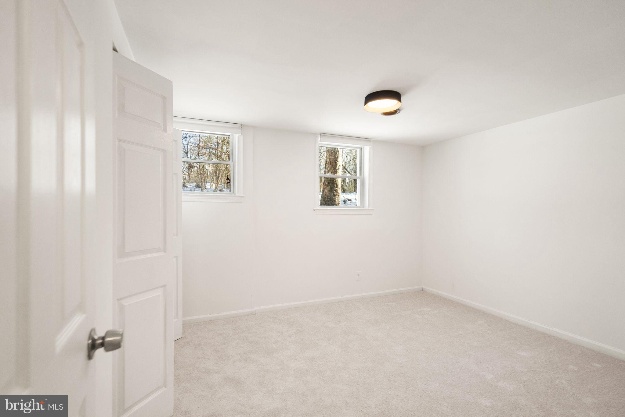 2280 Cocquina Dr