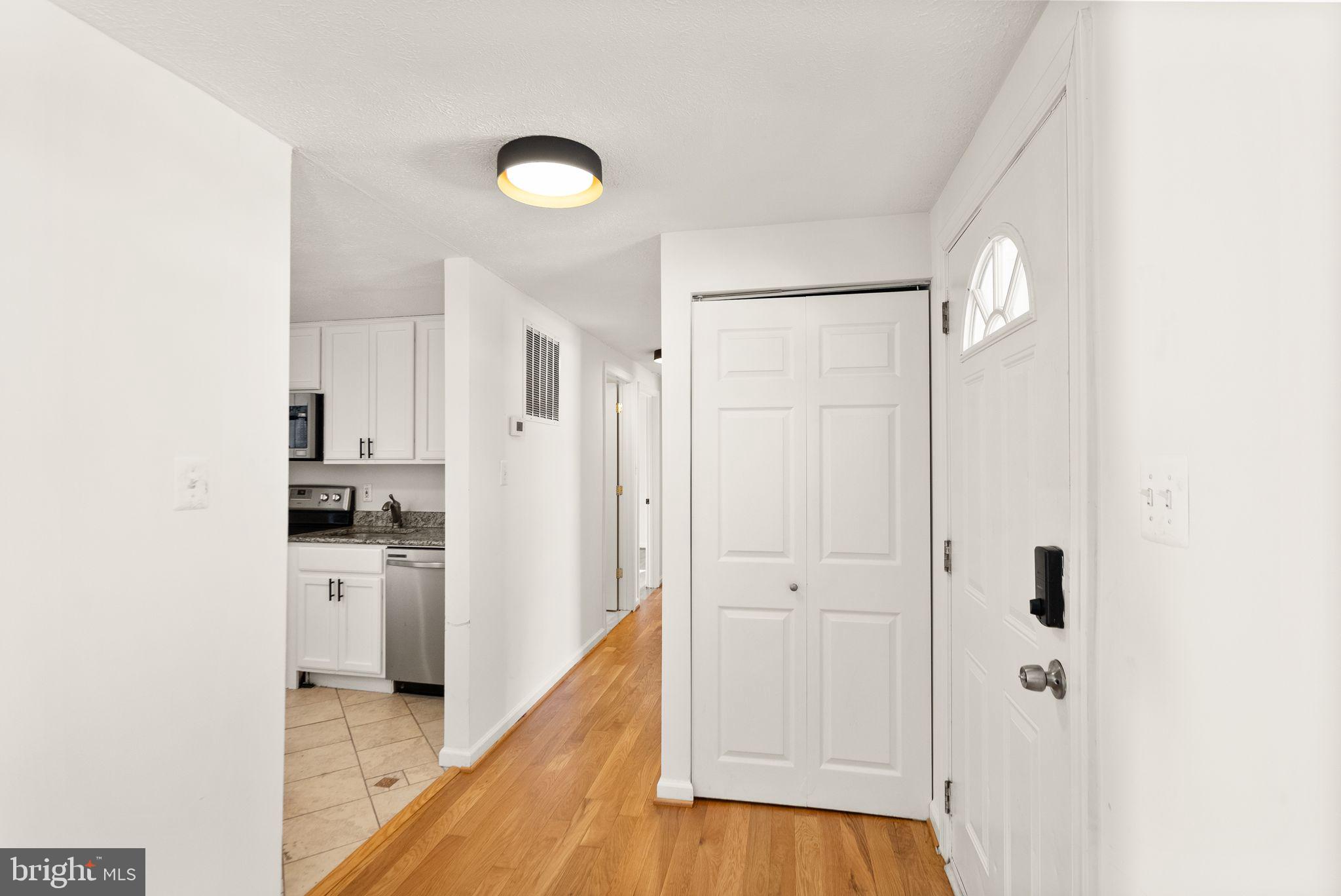 2280 Cocquina Dr