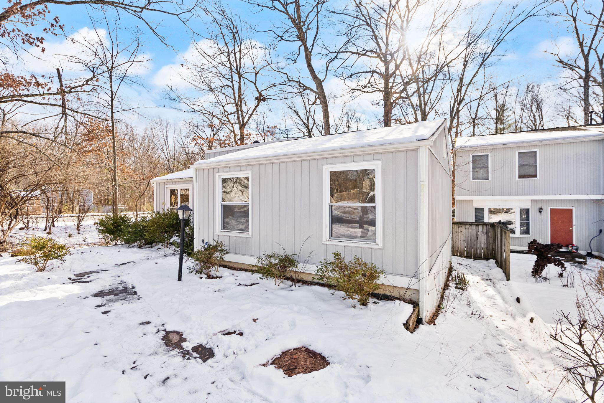 2280 Cocquina Dr