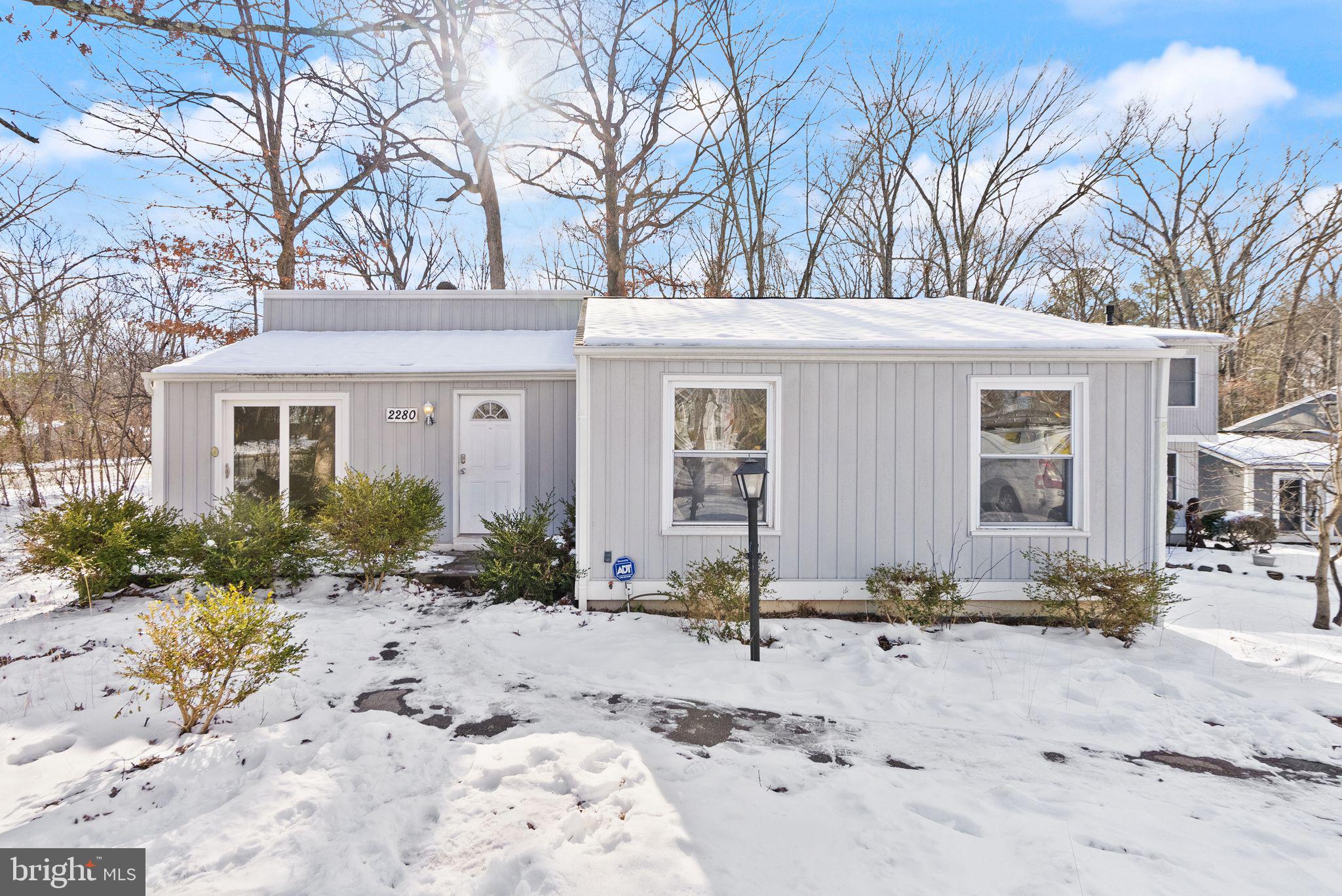 2280 Cocquina Dr