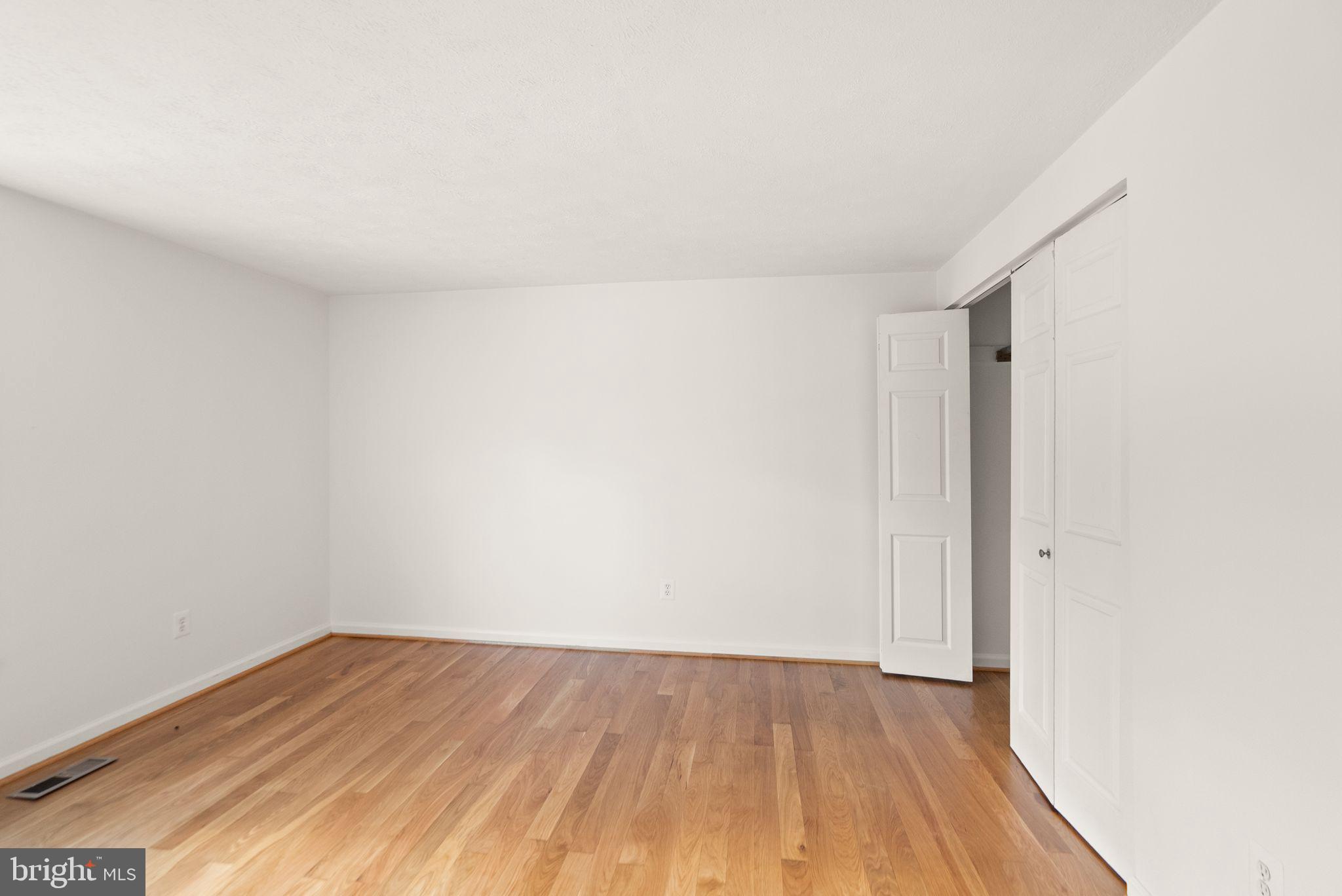 2280 Cocquina Dr