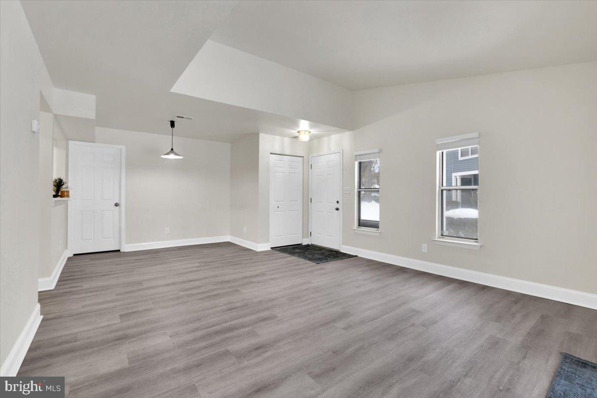 5838 Orchard Hill Ct