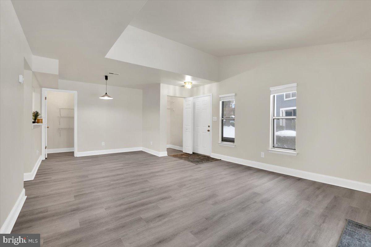 5838 Orchard Hill Ct