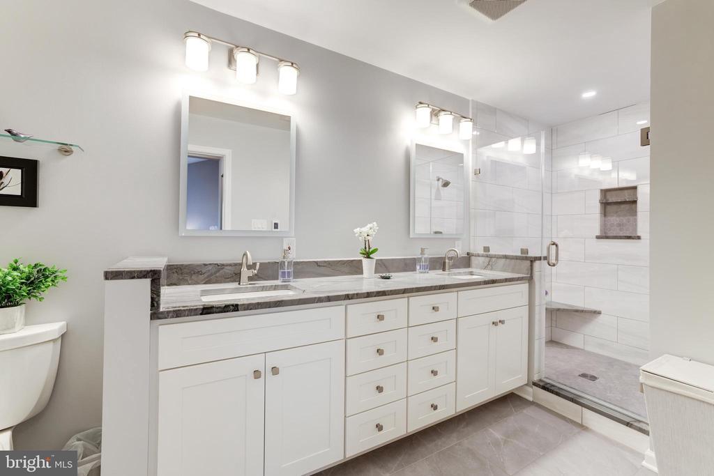 13241 LADYBANK LN