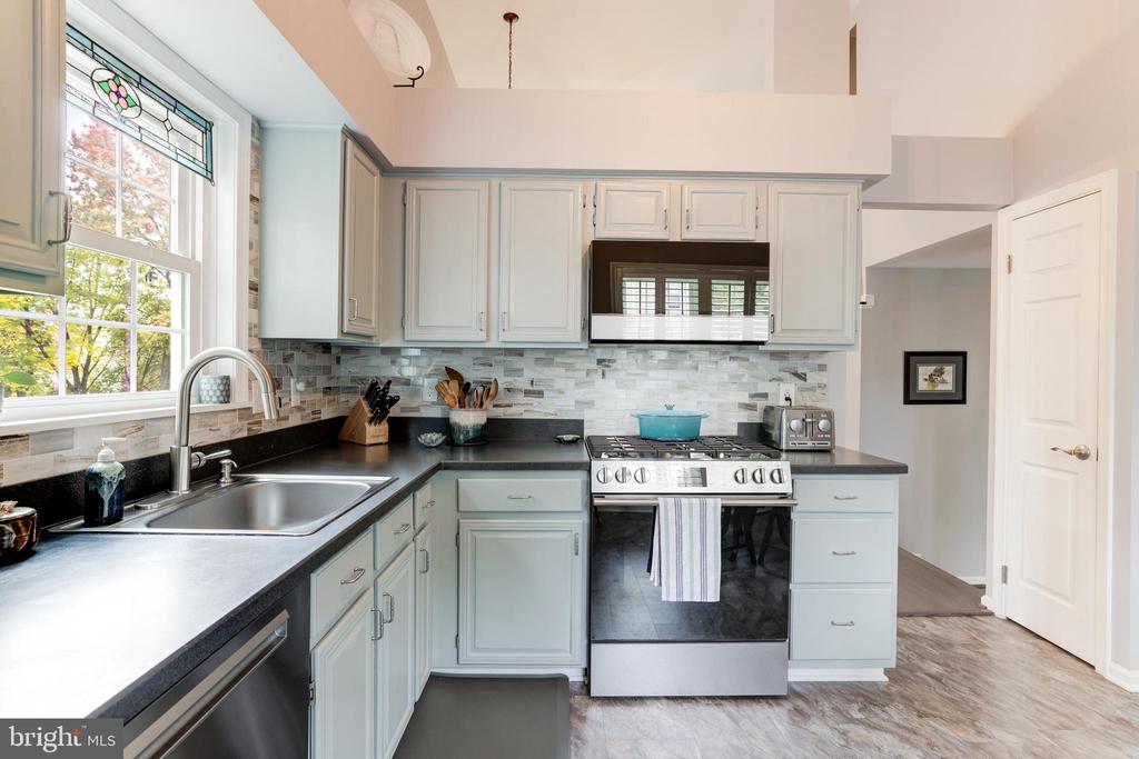 13241 LADYBANK LN