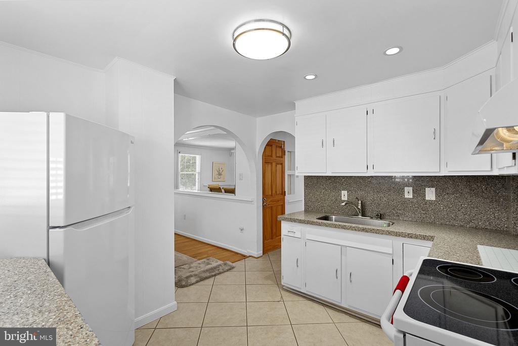 14749 Compton Rd
