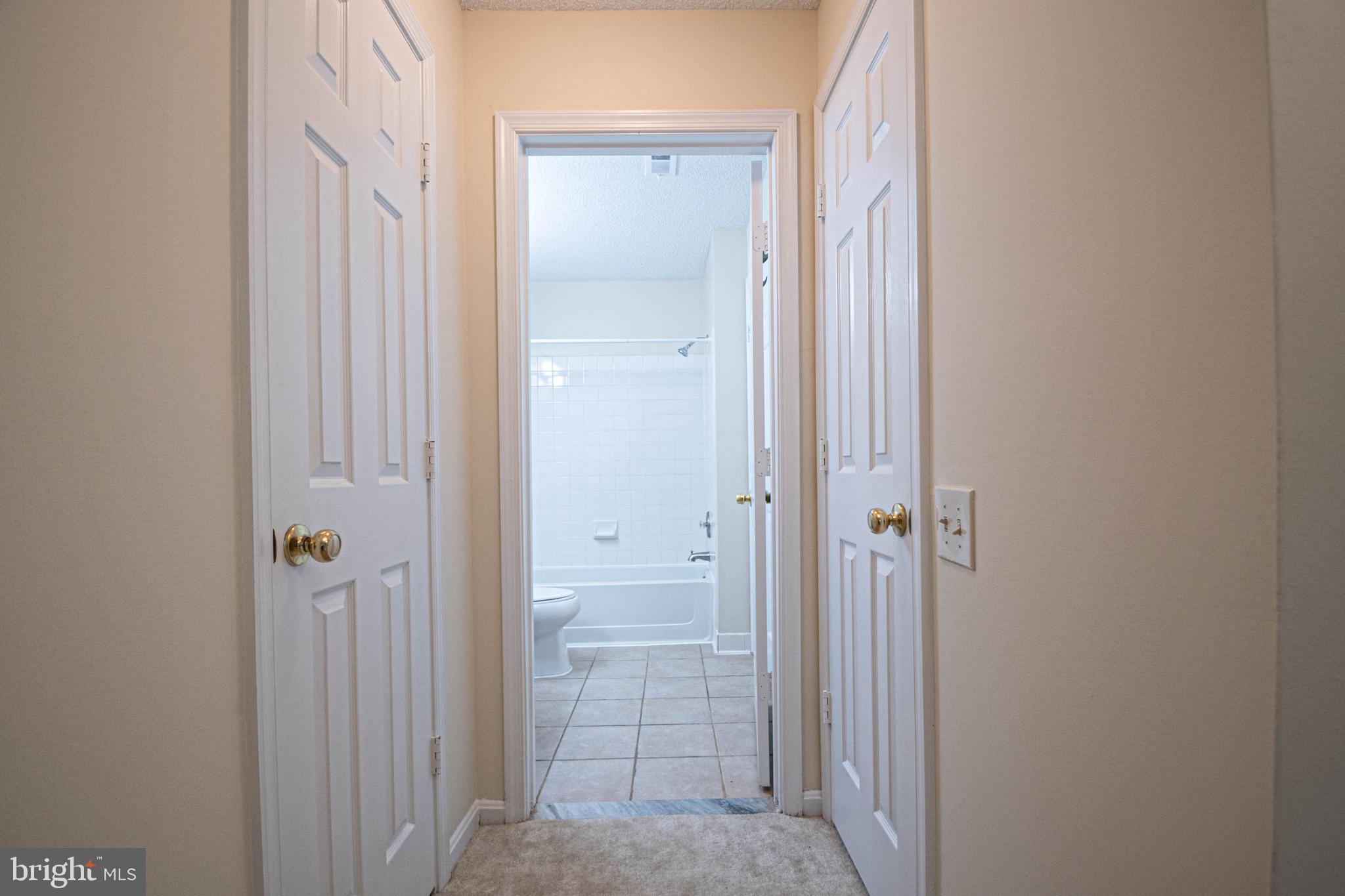 12009 Golf Ridge Ct #101