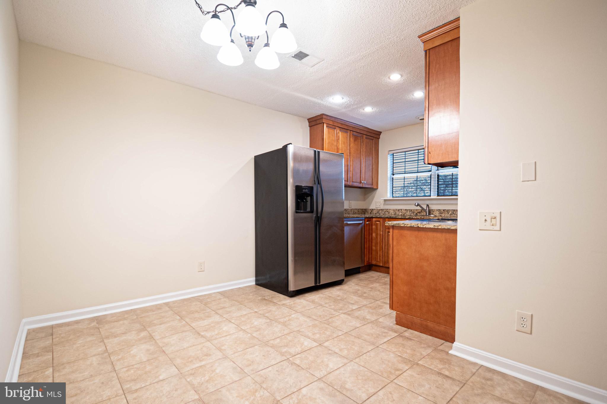 12009 Golf Ridge Ct #101