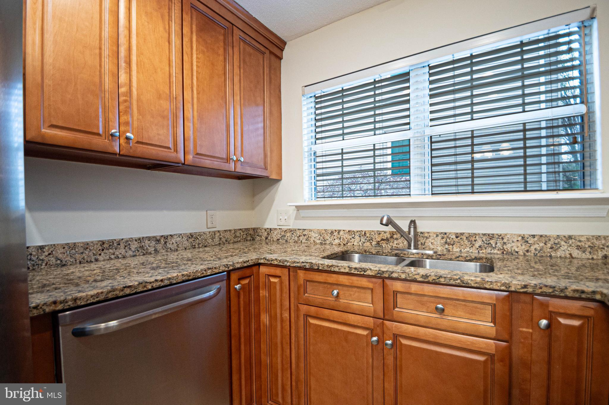 12009 Golf Ridge Ct #101