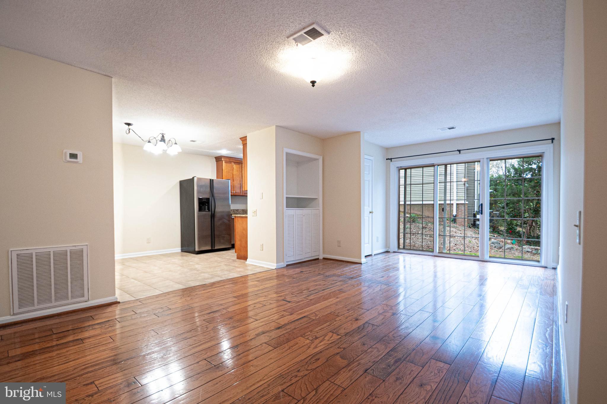 12009 Golf Ridge Ct #101