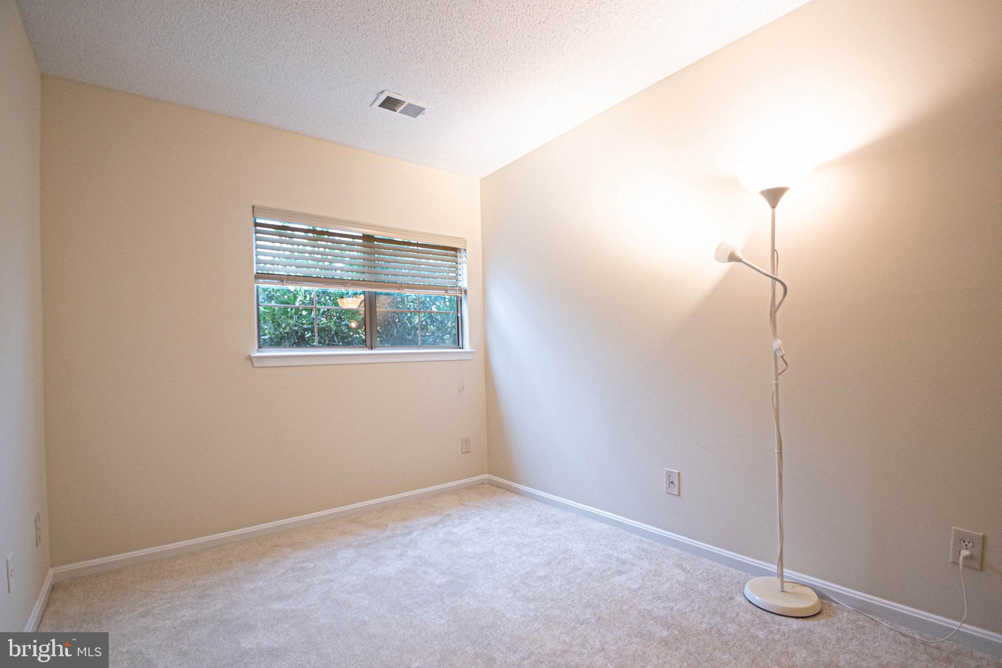 12009 Golf Ridge Ct #101