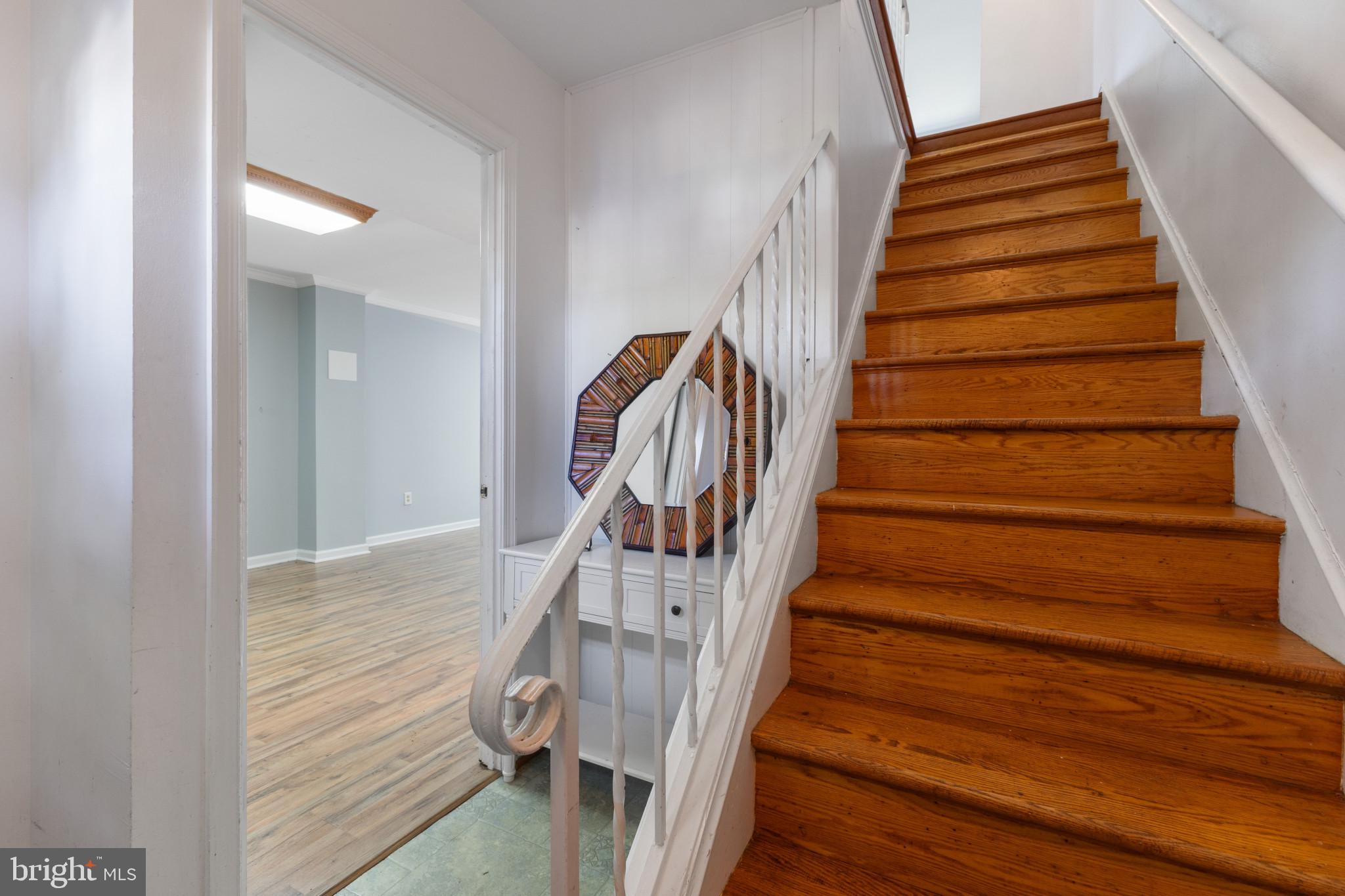 14827 Palmerston Sq