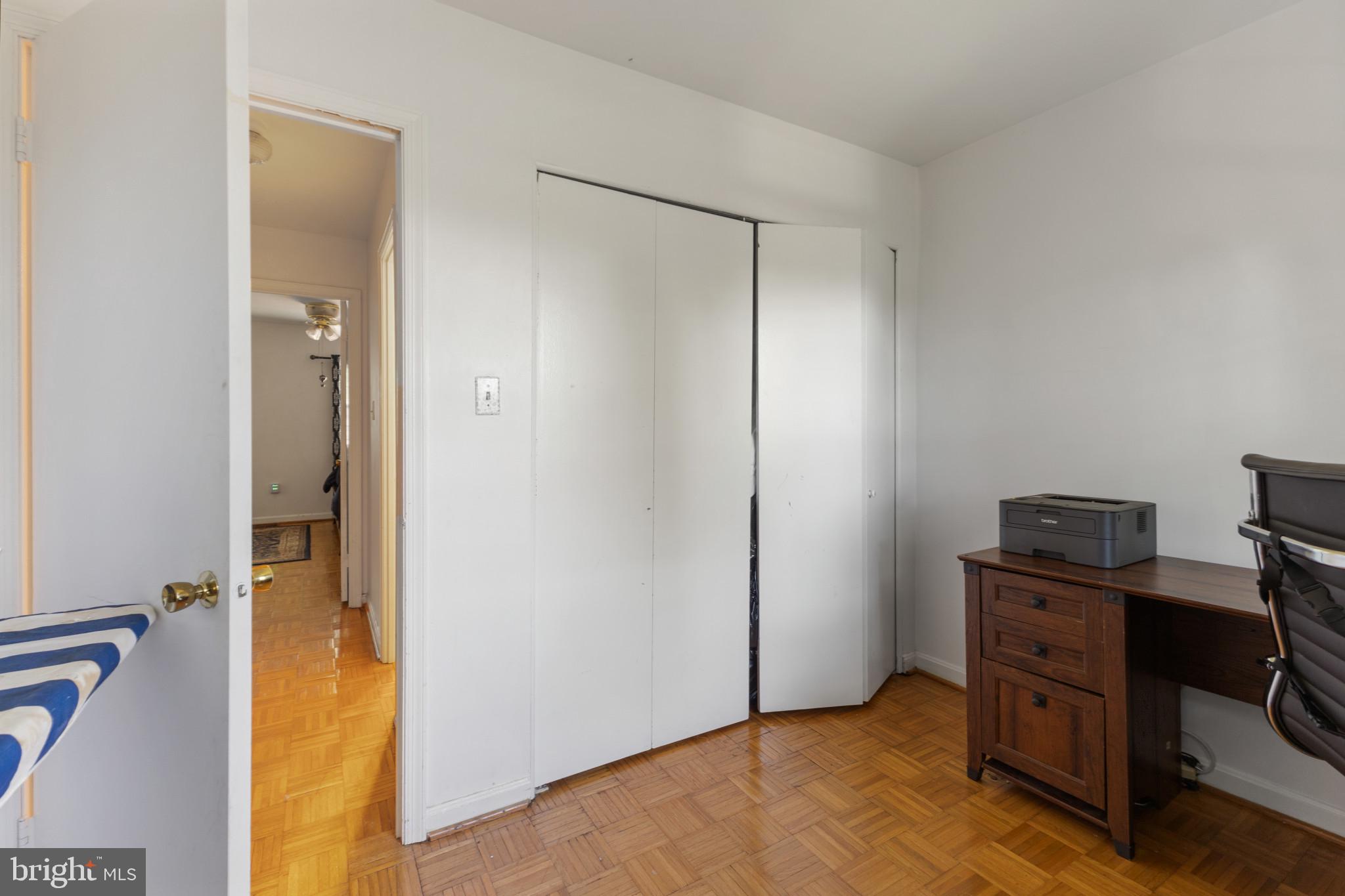 14827 Palmerston Sq