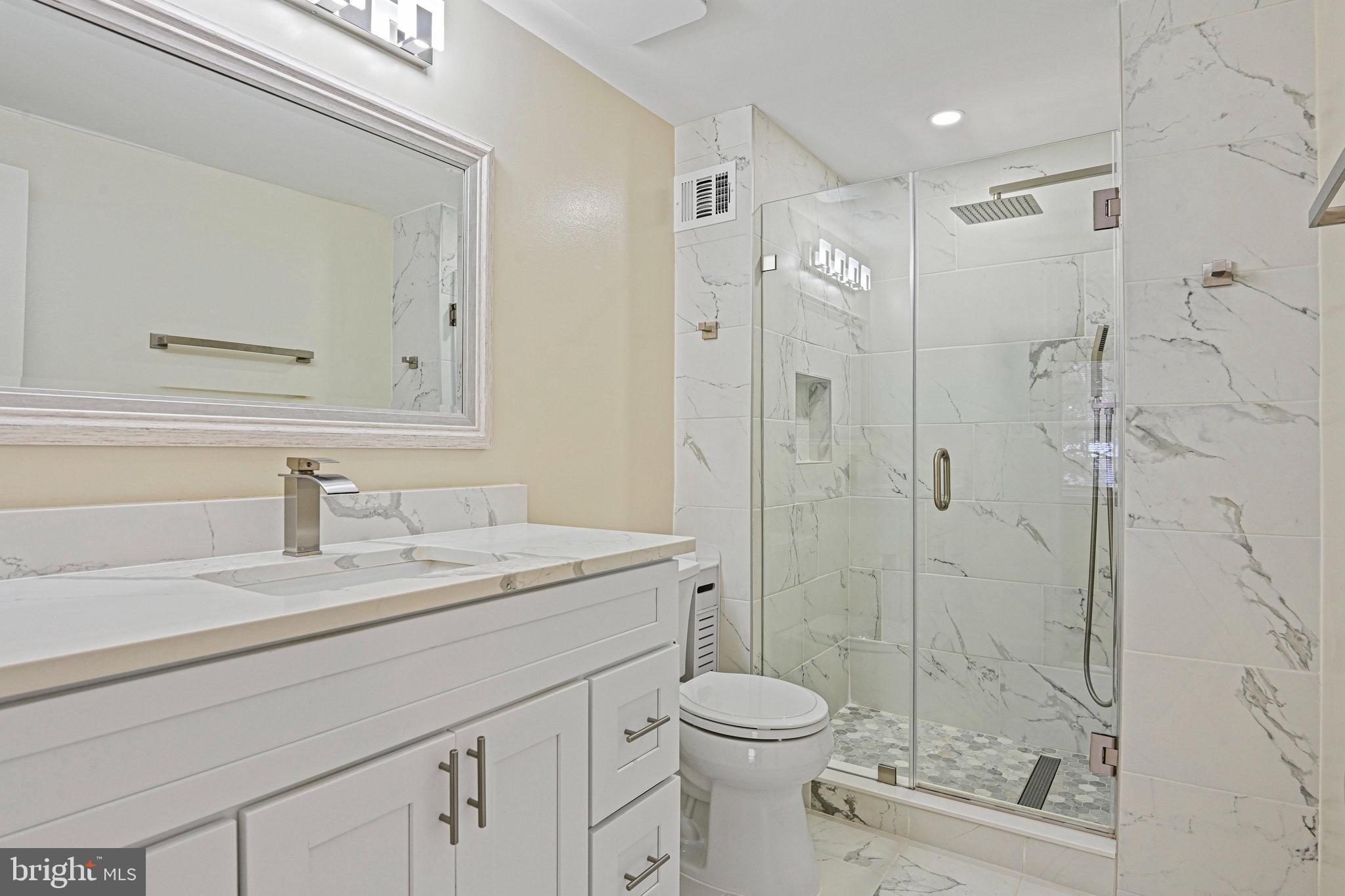 5757 WALNUT WOOD LN