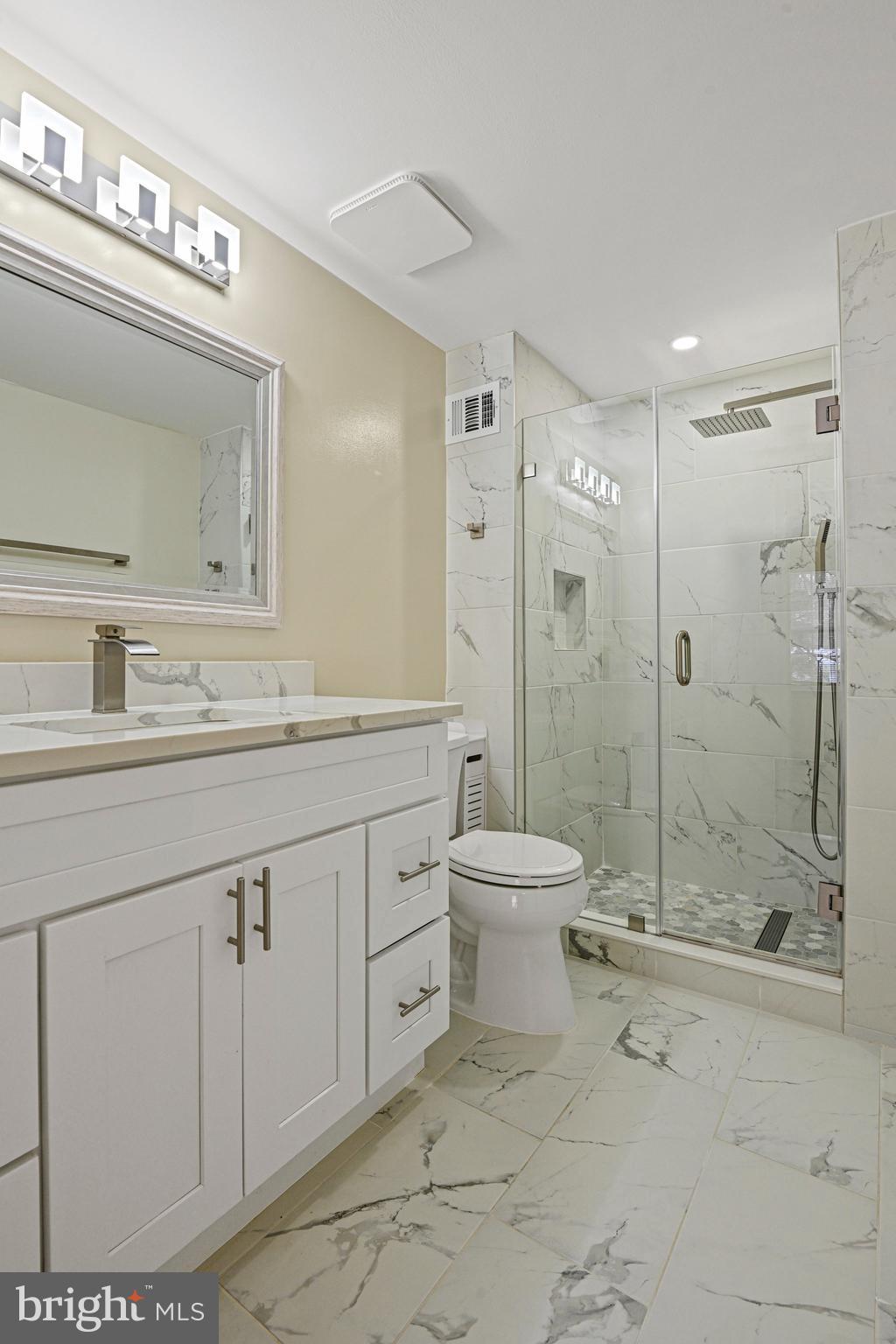 5757 WALNUT WOOD LN