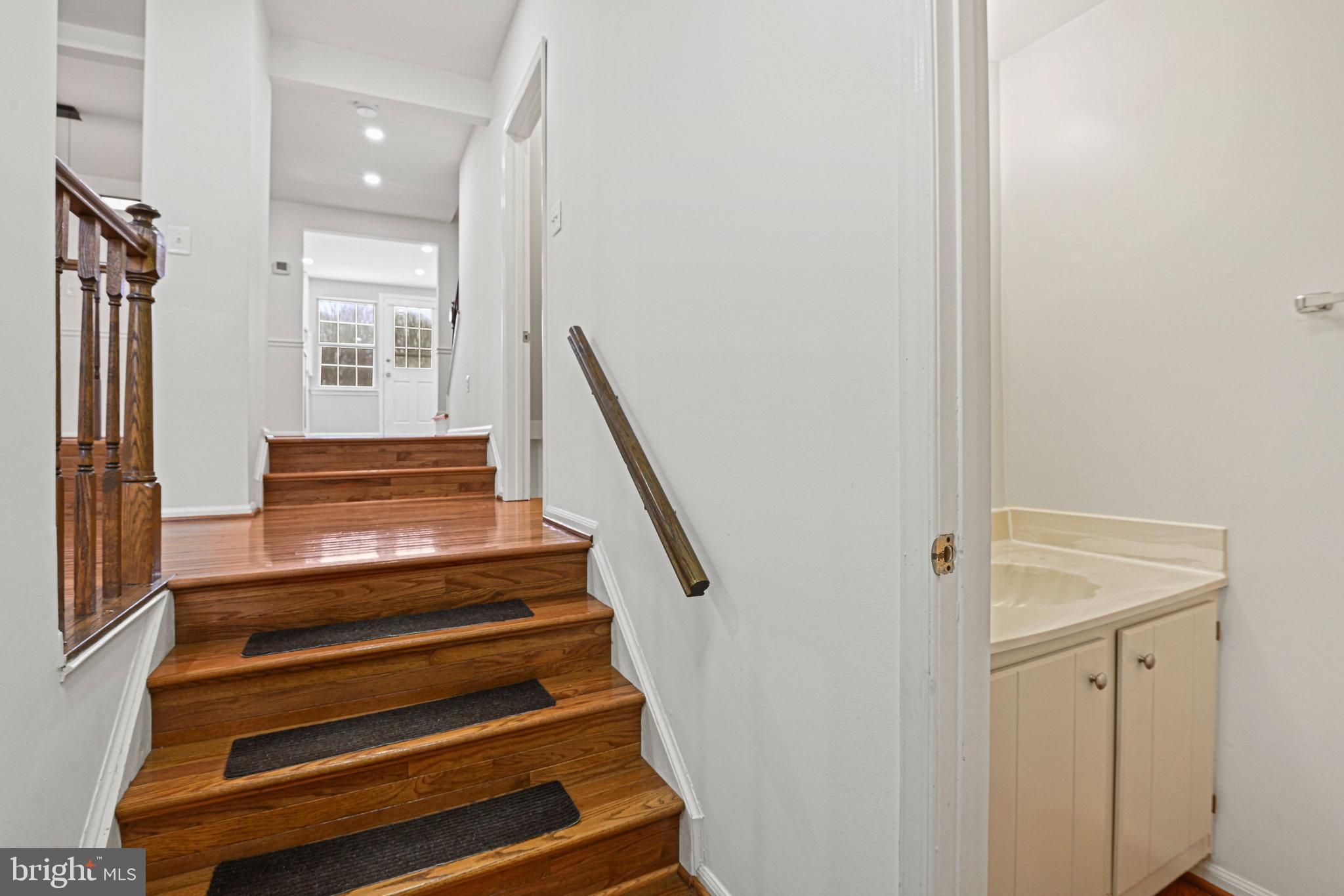 5757 WALNUT WOOD LN