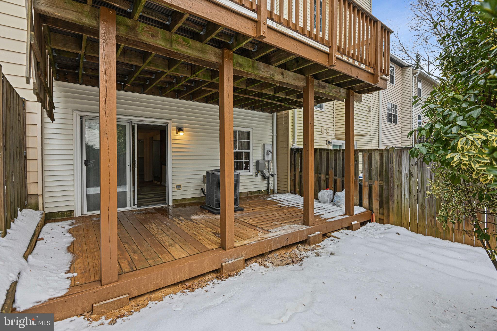 5757 WALNUT WOOD LN
